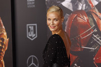 PictureLux Celebrity Stock Photos