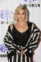 PictureLux Celebrity Stock Photos