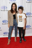 PictureLux Celebrity Stock Photos