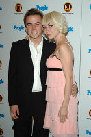 PictureLux Celebrity Stock Photos