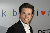 PictureLux Celebrity Stock Photos