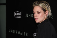 PictureLux Celebrity Stock Photos